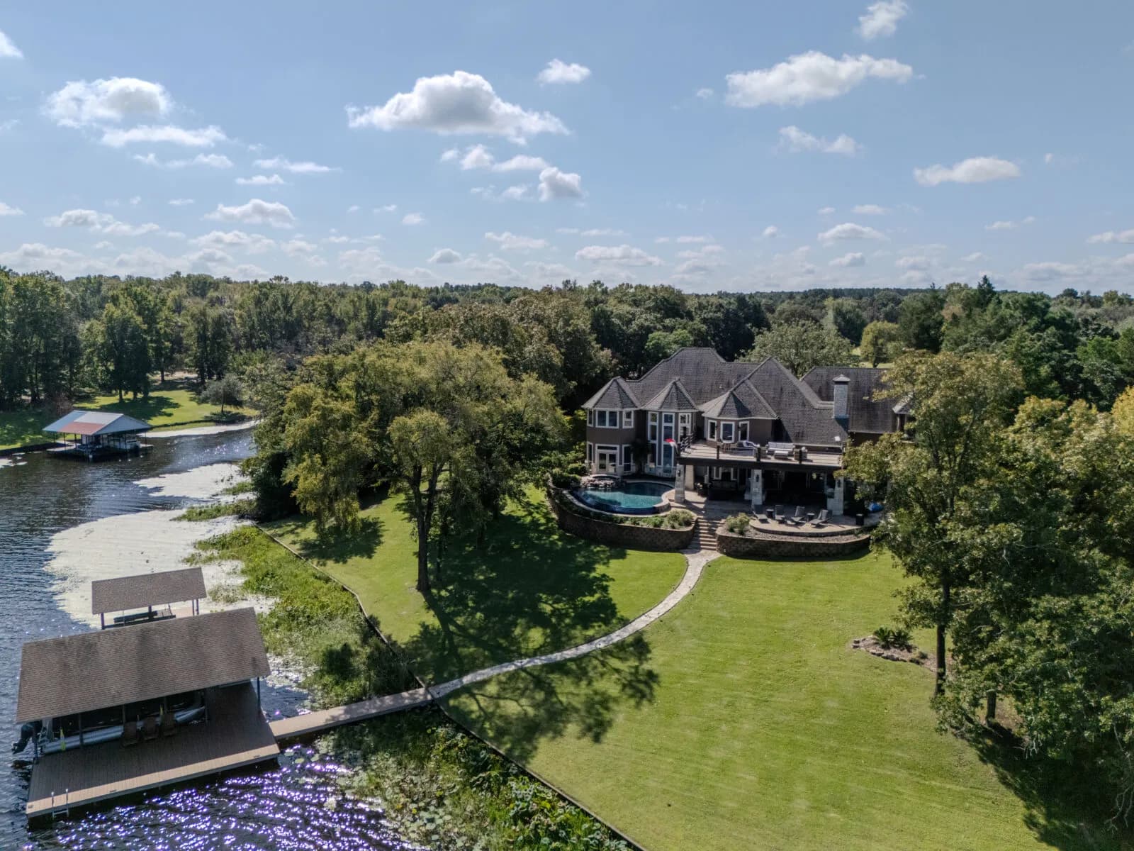 Lake Athens Luxury Lodge, Athens, TX