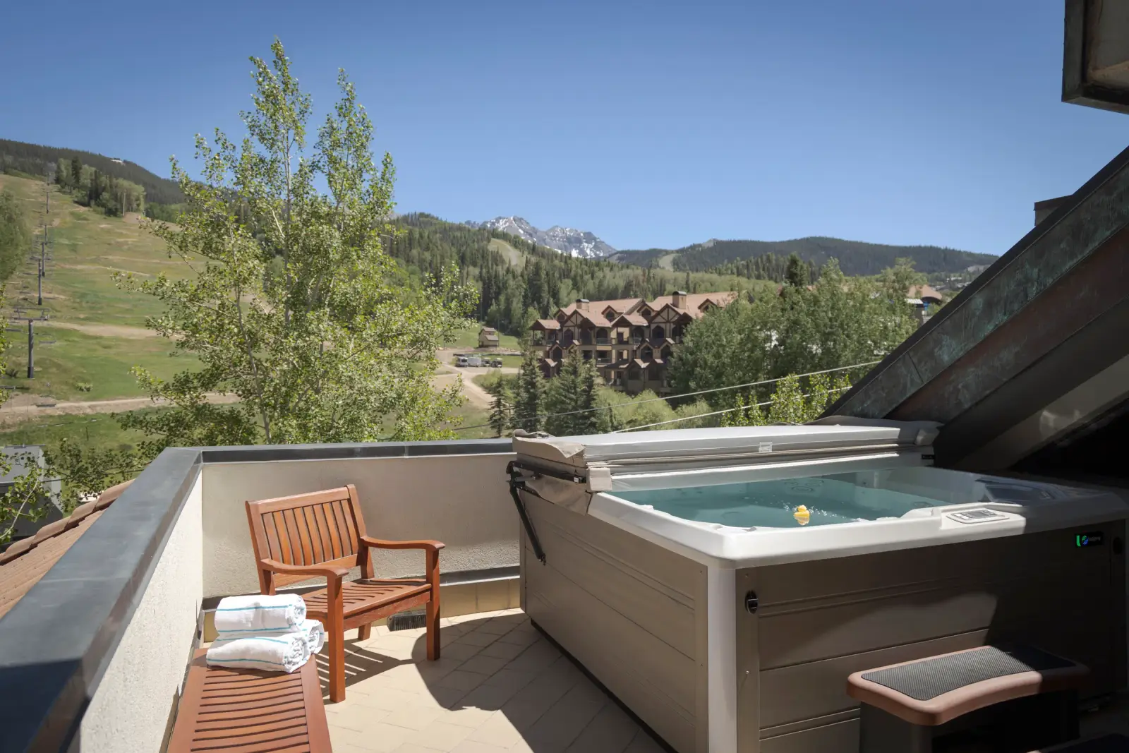 Plaza Tower, Telluride – rooftop hot tub
