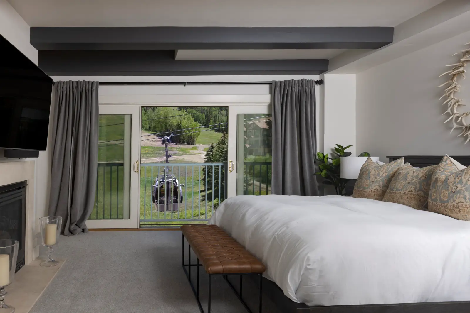 Plaza Tower, Telluride – primary bedroom