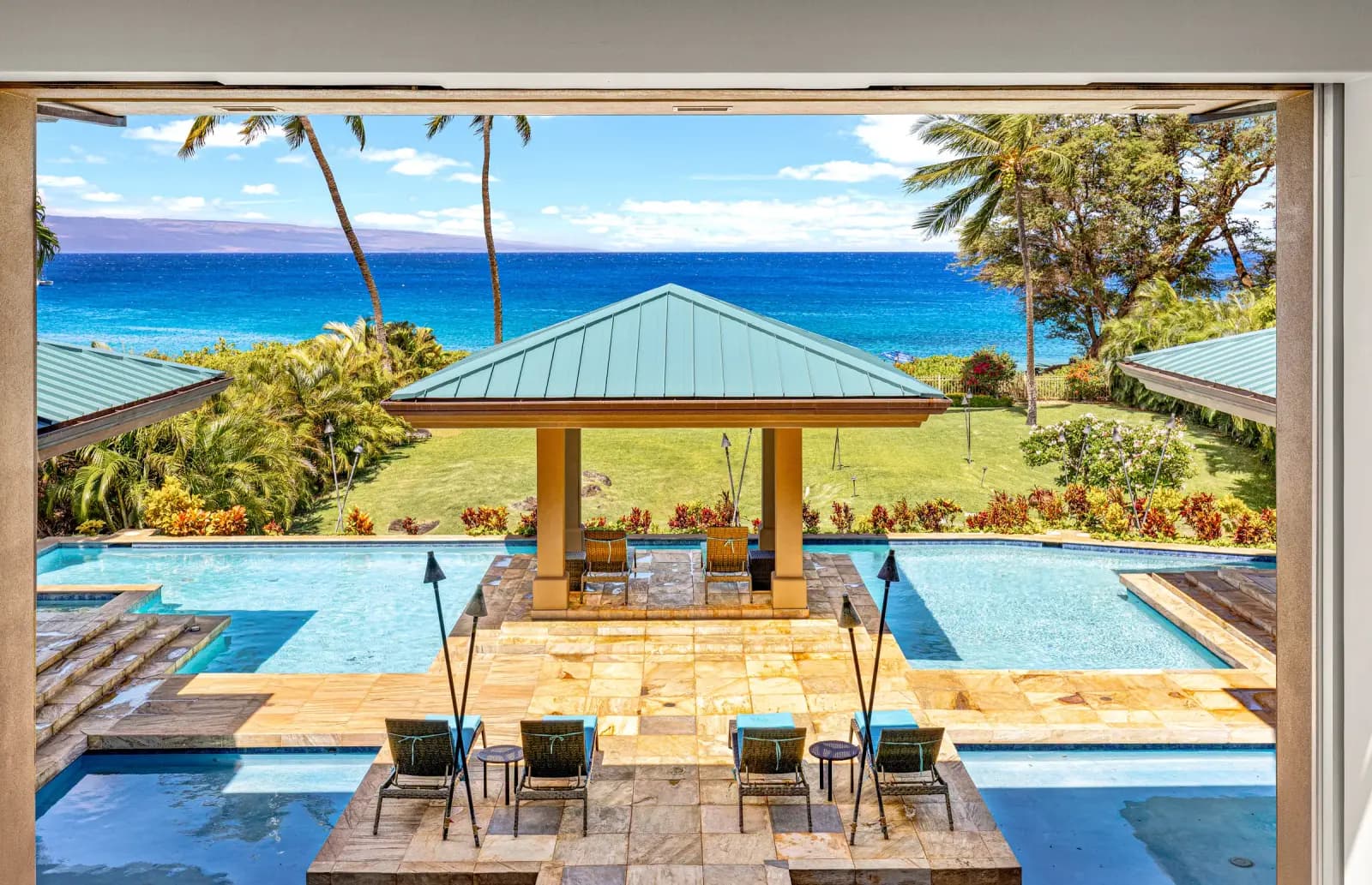 Kai Ala Big House, Maui – ocean view