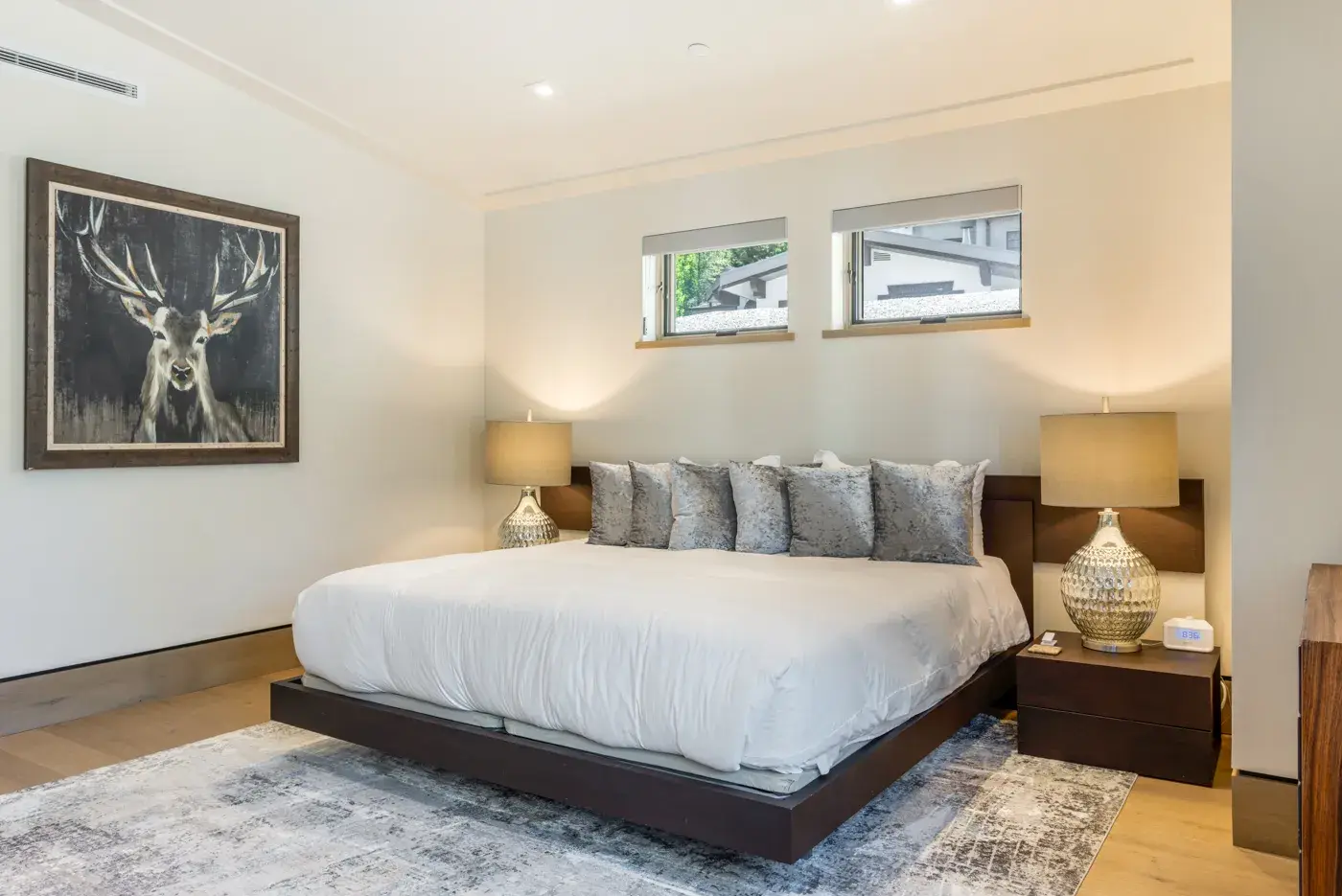 Red Lion Penthouse, Vail – primary bedroom