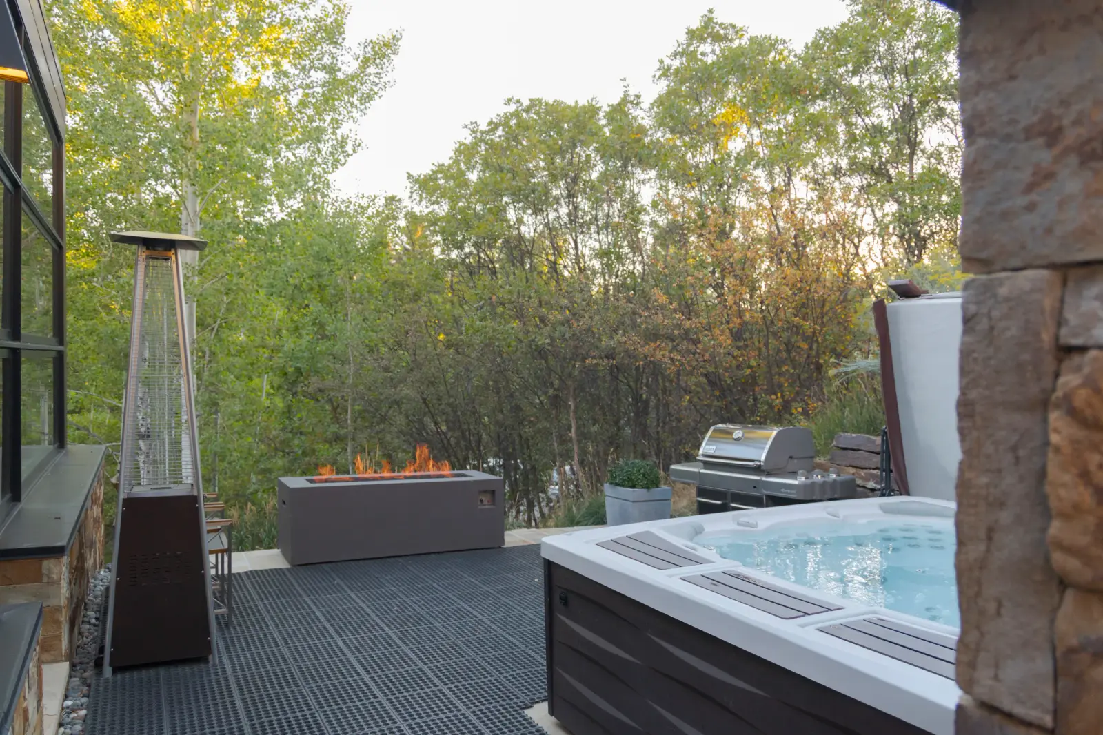 Silver King, Aspen – deck