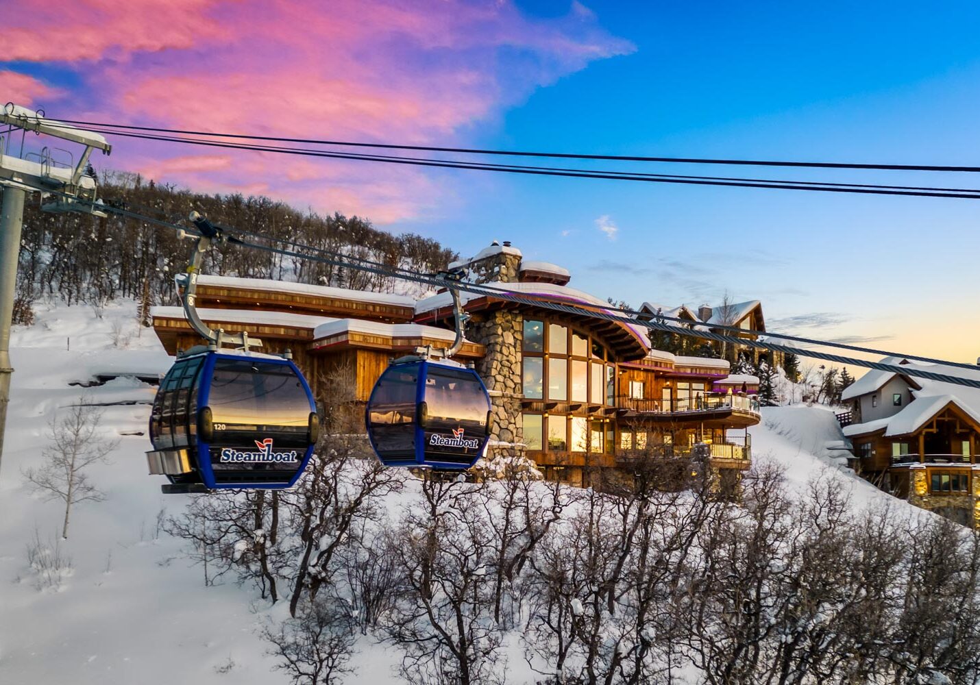 1 Main exterior of Steamboat Springs Cowboy Lodge_Steamboat Springs_Cowboyd Lodge_Real estate photos_web resolution