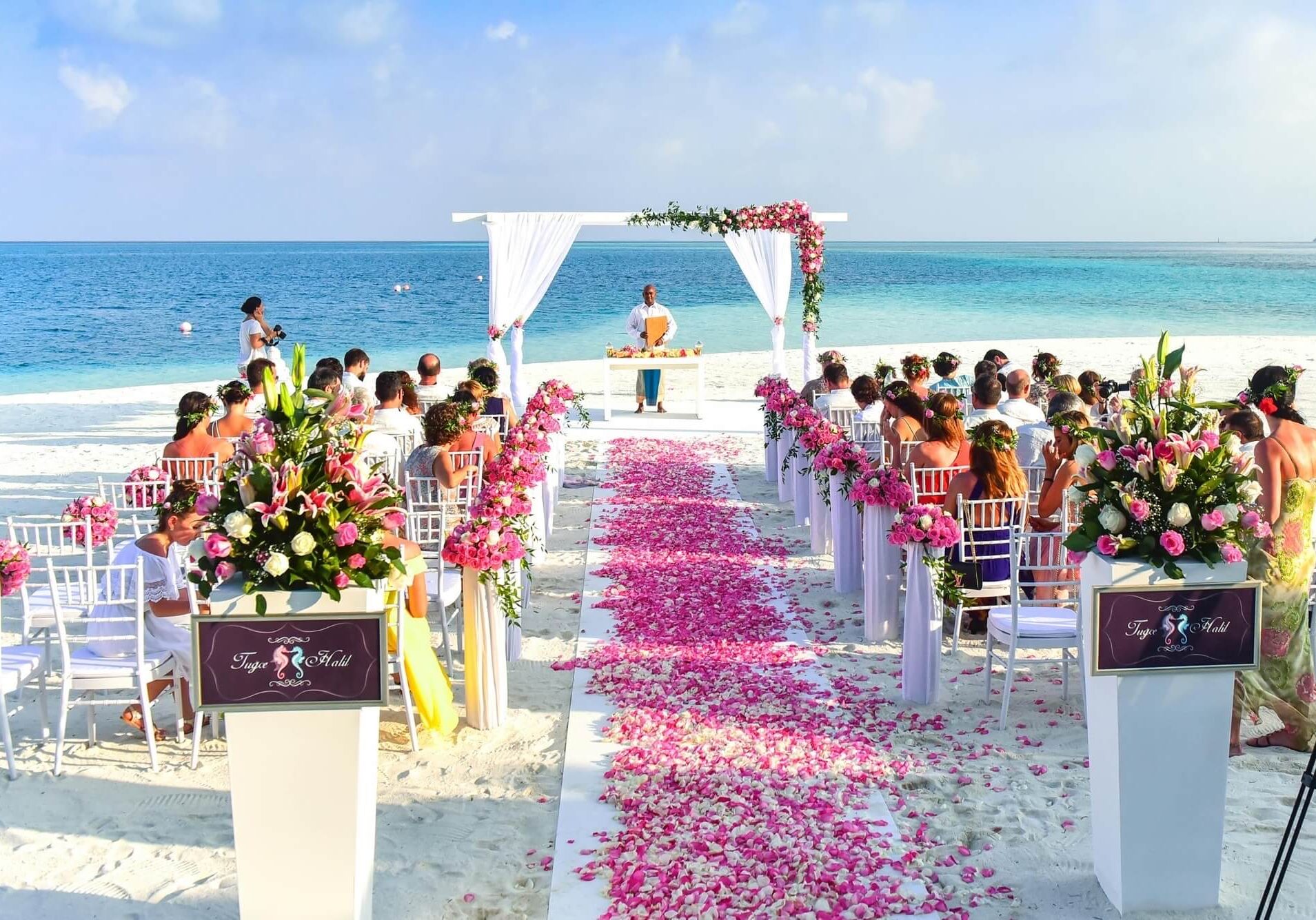 Amase STOCK beach wedding ceremony